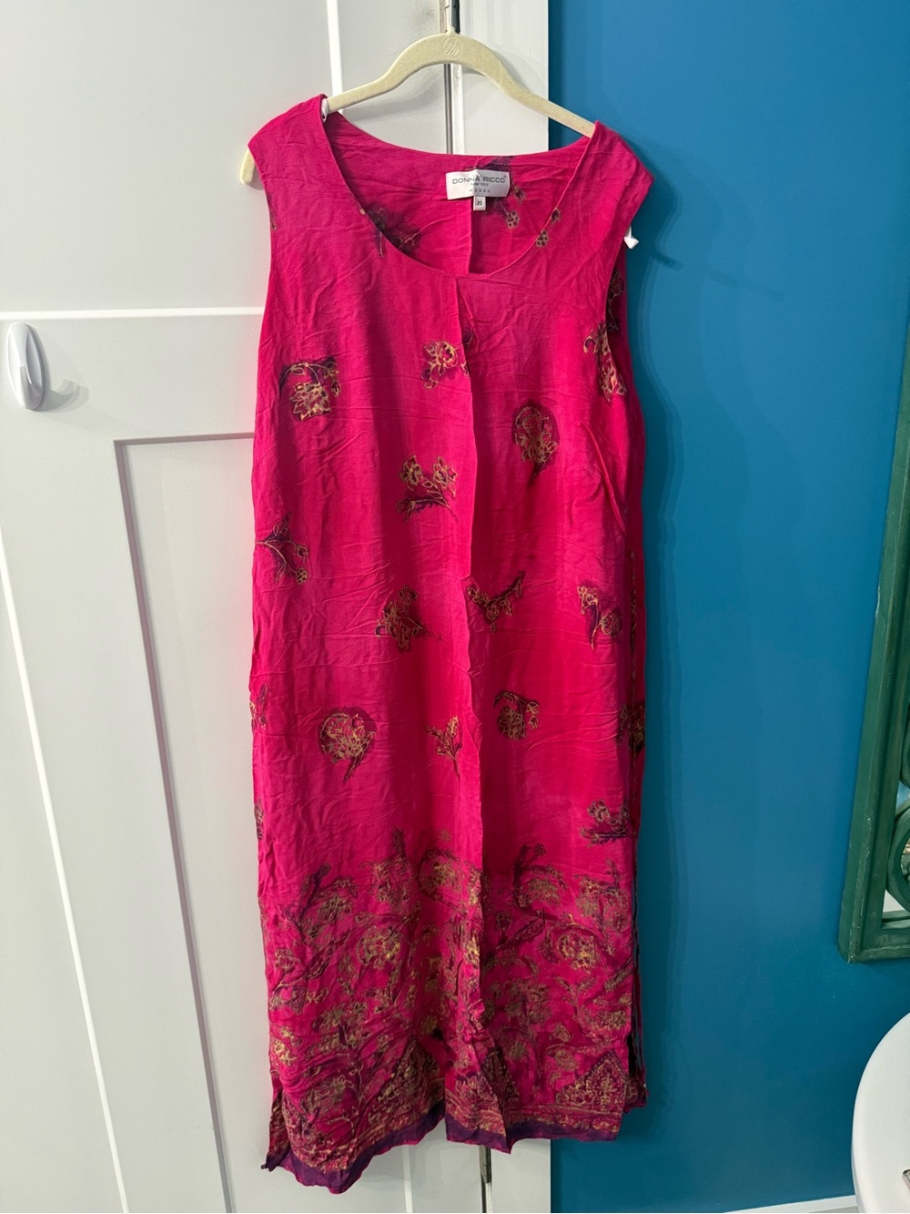 Donna Ricco Fuchsia Maxi Dress with Gold Accents